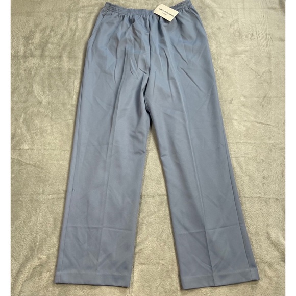 Alfred Dunner Pants 12P NWT St. Moritz Sky Blue Pull On Proportioned Medium - Picture 1 of 8